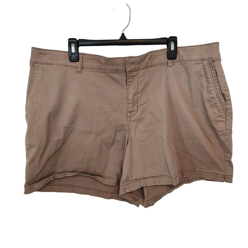 Lane Bryant Womens Dark Khaki/Light Brown 5" Inseam Shorts with Pocket Detail Si